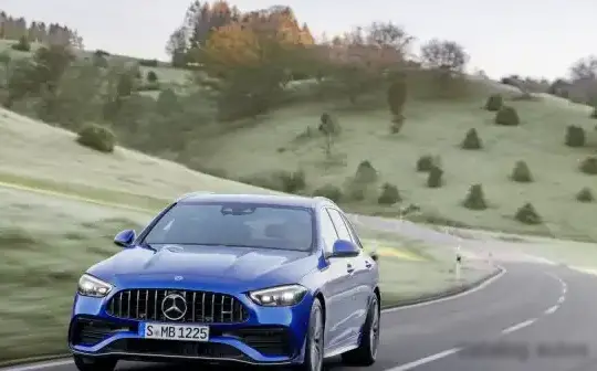 2021 Mercedes-Benz C-class T-modell (S206) - Photo 1