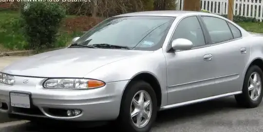 1999 Oldsmobile Alero - Photo 1