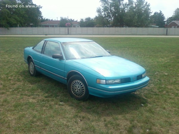 1988 Oldsmobile Cutlass Supreme Coupe - Photo 1