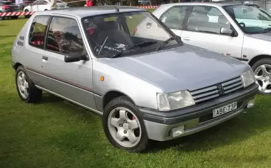 1983 Peugeot 205 I (20A/C, facelift 1987) 3-door - Photo 1