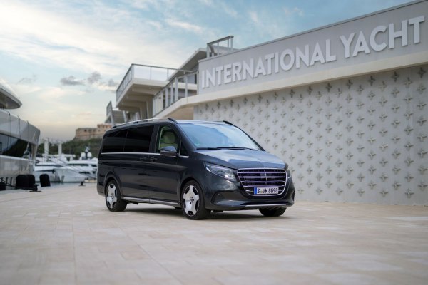 2024 Mercedes-Benz V-class Long (V447, facelift 2024) - Photo 1