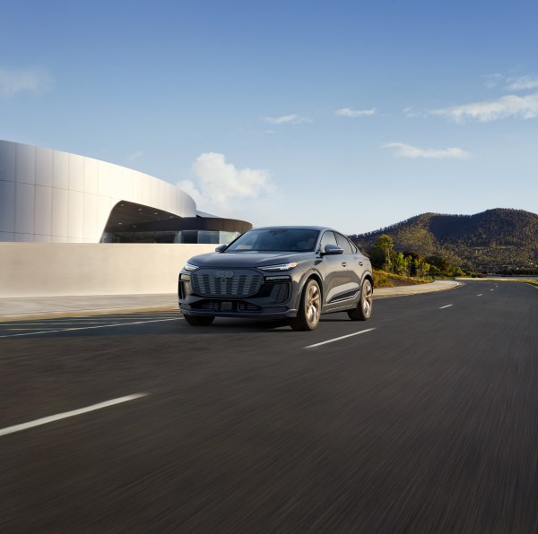 2025 Audi Q6 Sportback e-tron (GF) - Photo 1