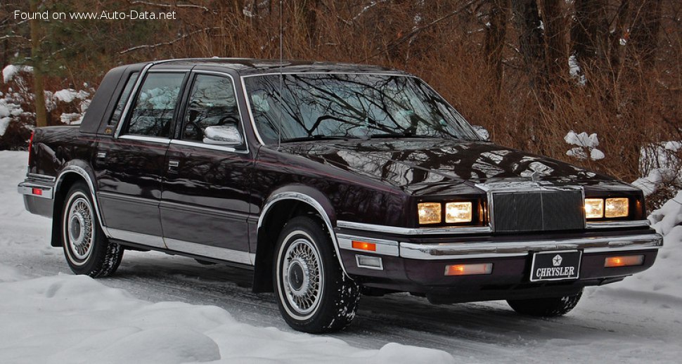 1990 Chrysler Fifth Avenue II - Photo 1