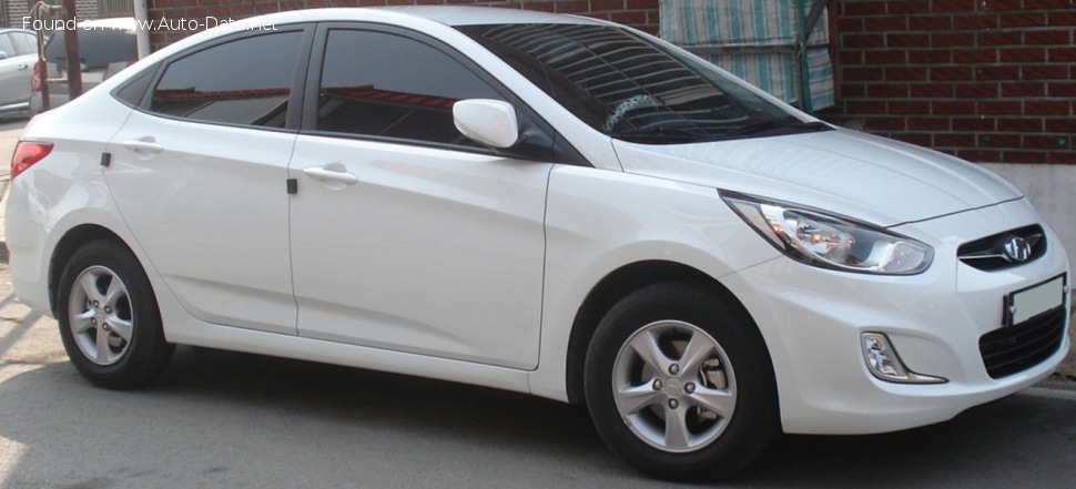 2011 Hyundai Solaris I Sedan - Photo 1