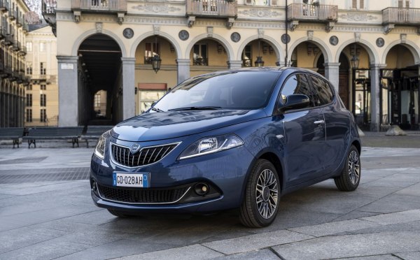 2021 Lancia Ypsilon (846, facelift 2021) - Photo 1