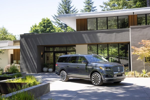 2022 Lincoln Navigator IV L (facelift 2021) - Photo 1