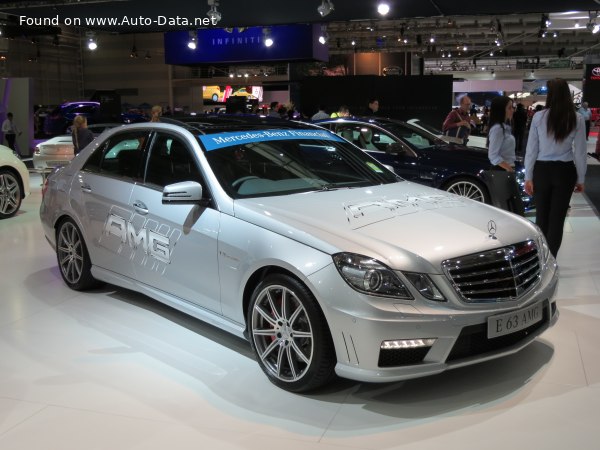 2010 Mercedes-Benz E-class (W212) - Photo 1