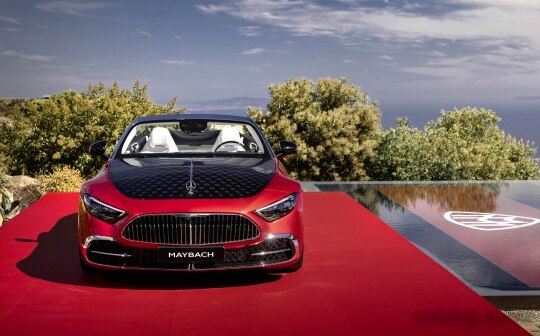 2026 Mercedes-Benz Maybach SL (R232) - Photo 1