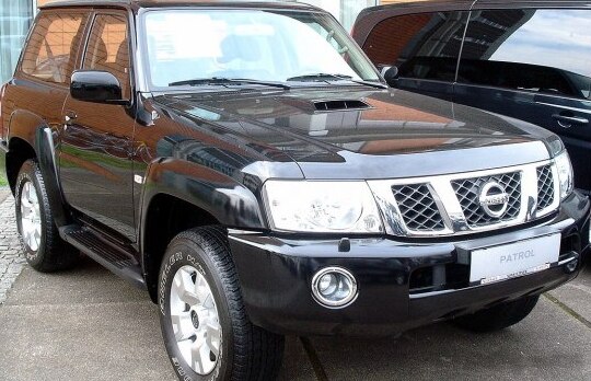 2005 Nissan Patrol V 3-door (Y61, facelift 2004) - Photo 1