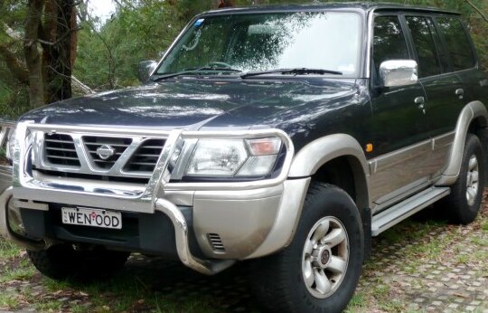 1997 Nissan Patrol V 5-door (Y61) - Photo 1