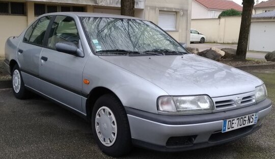 1990 Nissan Primera (P10) - Photo 1
