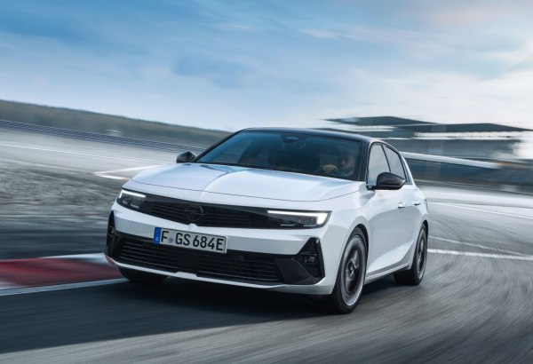 2022 Opel Astra L - Photo 1