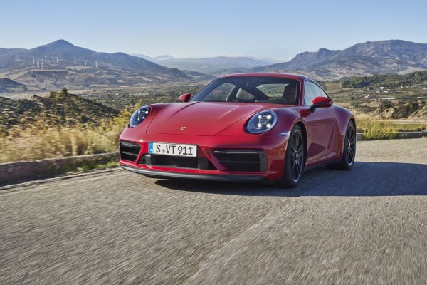 2019 Porsche 911 (992) - Photo 1