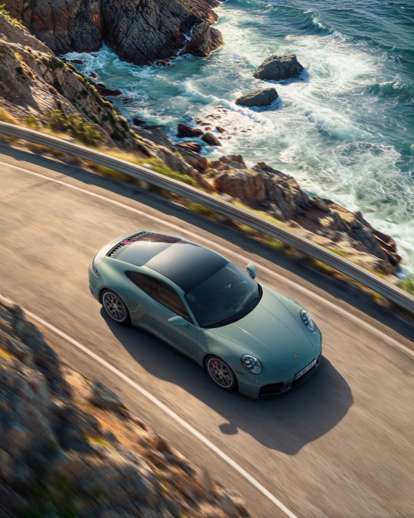 2024 Porsche 911 (992, facelift 2024) - Photo 1