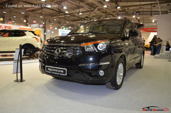 2013 SsangYong Rodius II - Photo 1