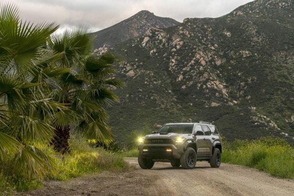 2025 Toyota 4Runner VI - Photo 1