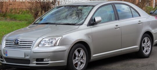 2003 Toyota Avensis II Hatch - Photo 1