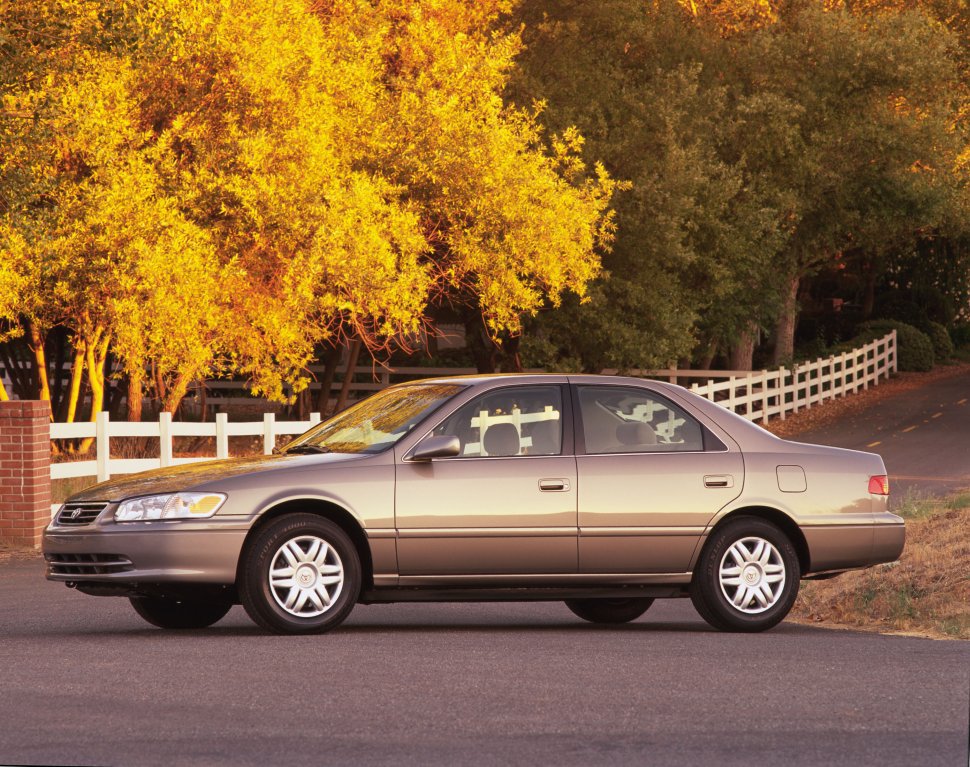 2000 Toyota Camry IV (XV20, facelift 2000) - Photo 1