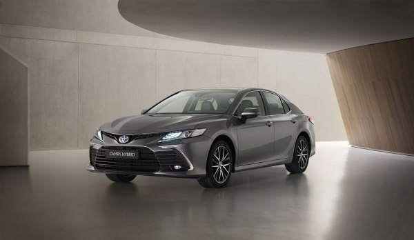 2021 Toyota Camry VIII (XV70, facelift 2020) - Photo 1