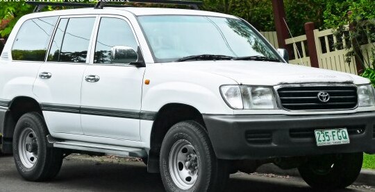 1998 Toyota Land Cruiser (J105) - Photo 1