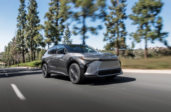 2022 Toyota bZ4X - Photo 1