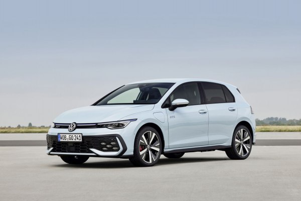2024 Volkswagen Golf VIII (facelift 2024) - Photo 1