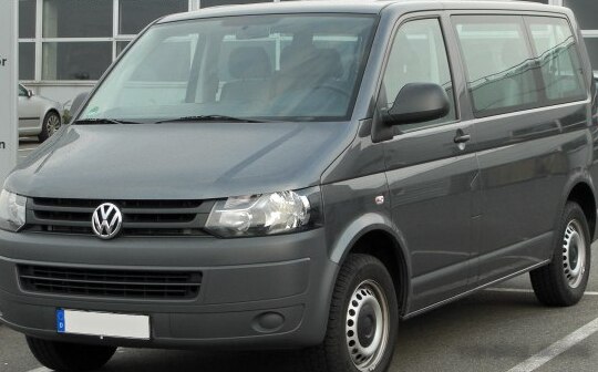 2010 Volkswagen Transporter (T5, facelift 2009) Kombi - Photo 1
