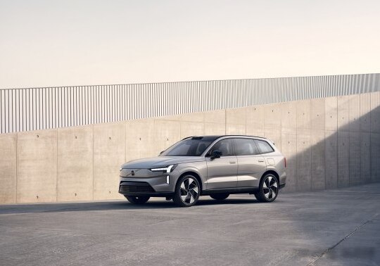 2024 Volvo EX90 - Photo 1