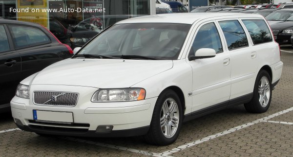 2005 Volvo V70 II (facelift 2004) - Photo 1