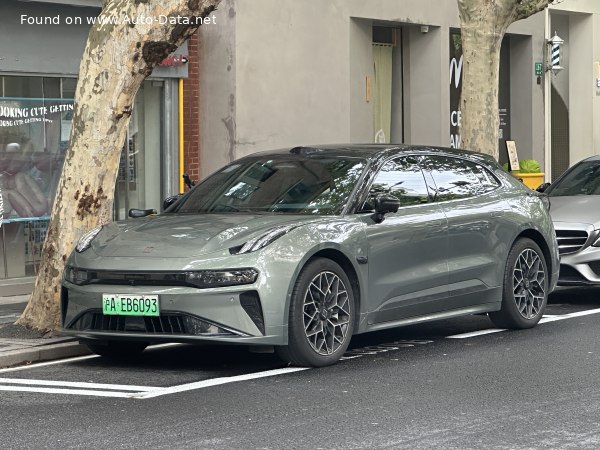 2024 Zeekr 001 (facelift 2024) - Photo 1