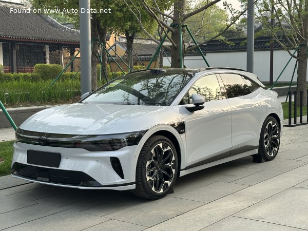 2025 Zeekr 007 GT - Photo 1