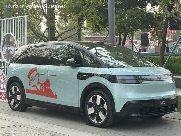 2025 Zeekr Mix - Photo 1