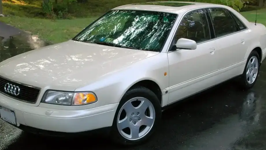 1997-1998 Audi A8 (D2 4D) 2.5 TDI V6 (150 Hp)