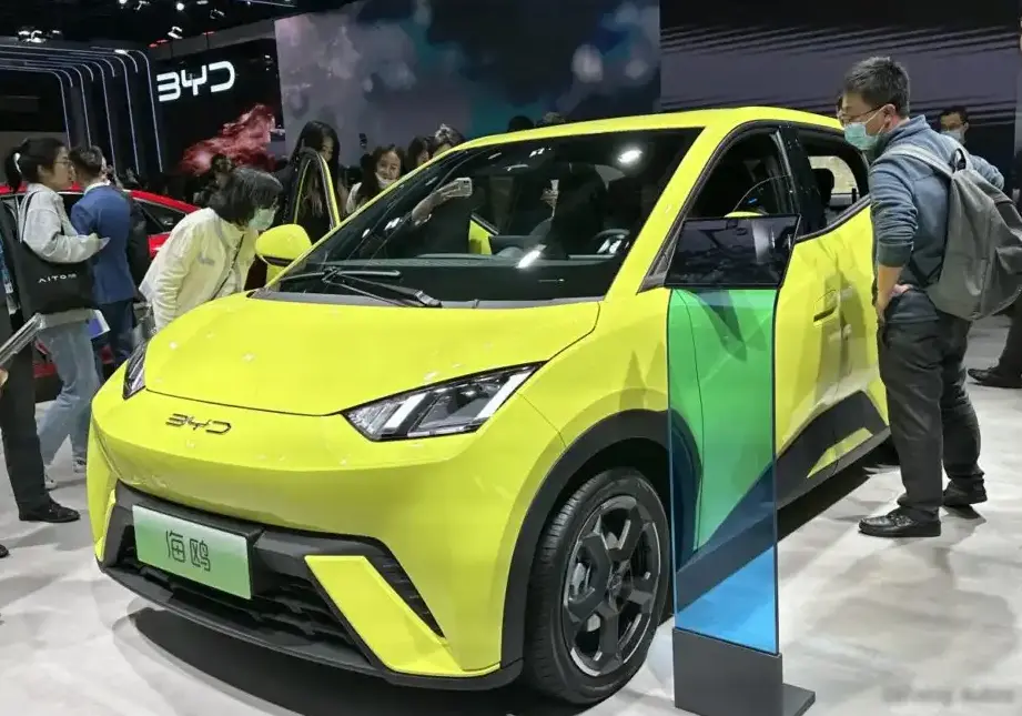 2023-2025 BYD Seagull 30.08 kWh (75 Hp) BEV