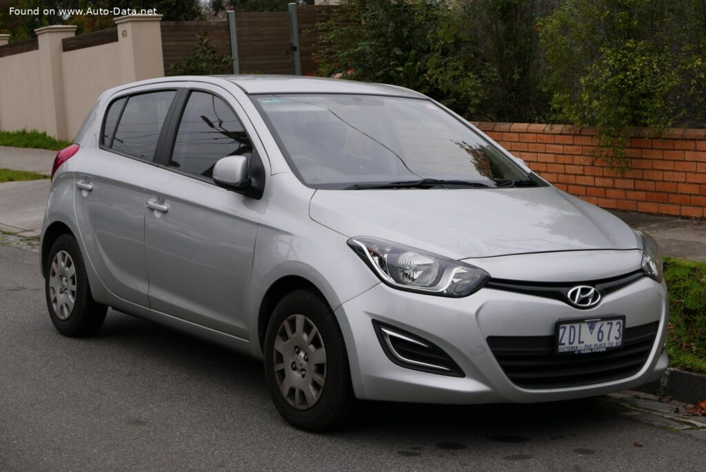 Hyundai i20 I (PB facelift ) 1.1 CRDi (75 Hp)