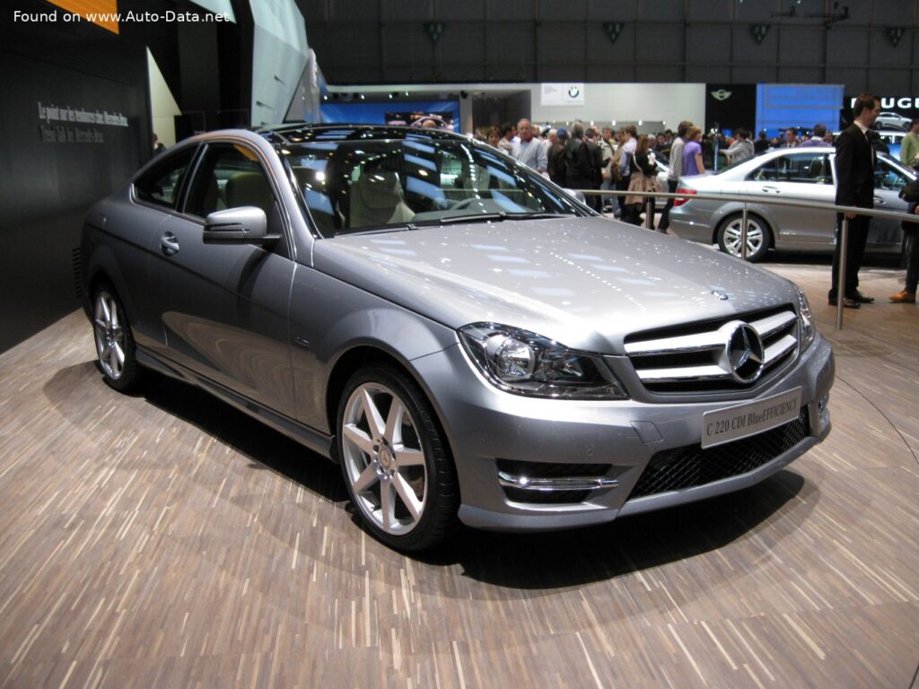 Mercedes-Benz C-class Coupe (C204 facelift ) C 180 1.8 BlueEFFICIENCY (156 Hp)