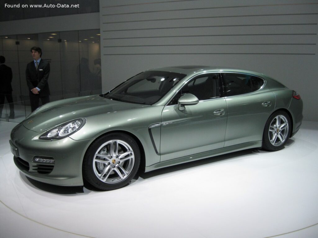 Porsche Panamera (G1) S 4.8 V8 (400 Hp)