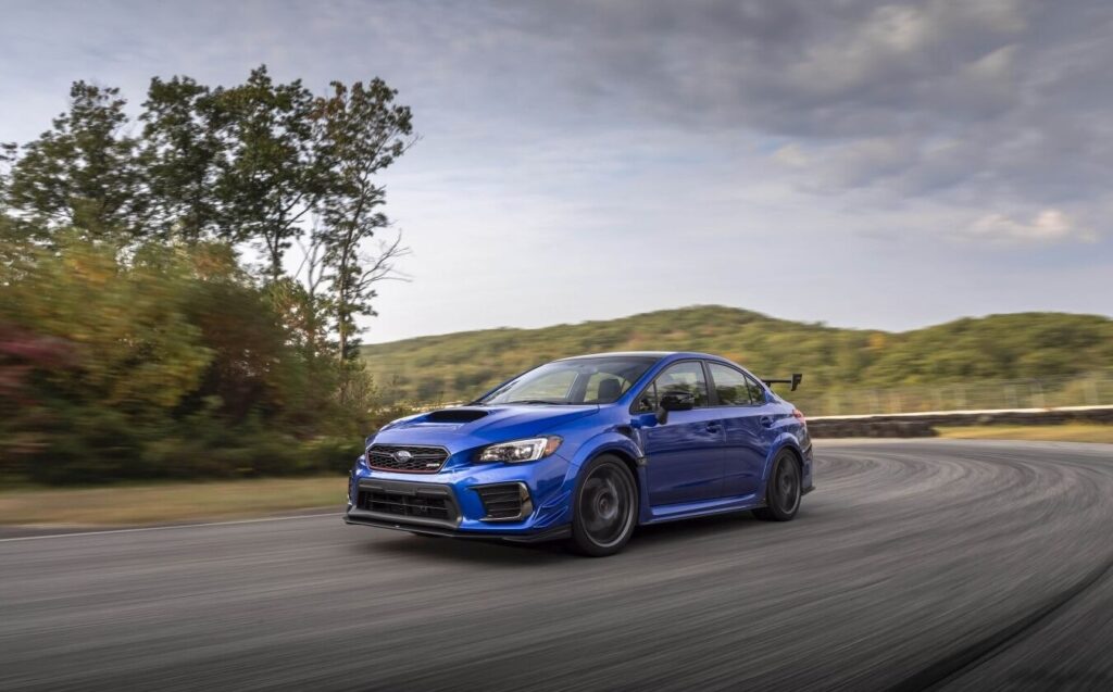 Subaru WRX STI (facelift ) S209 2.5 (341 Hp) AWD