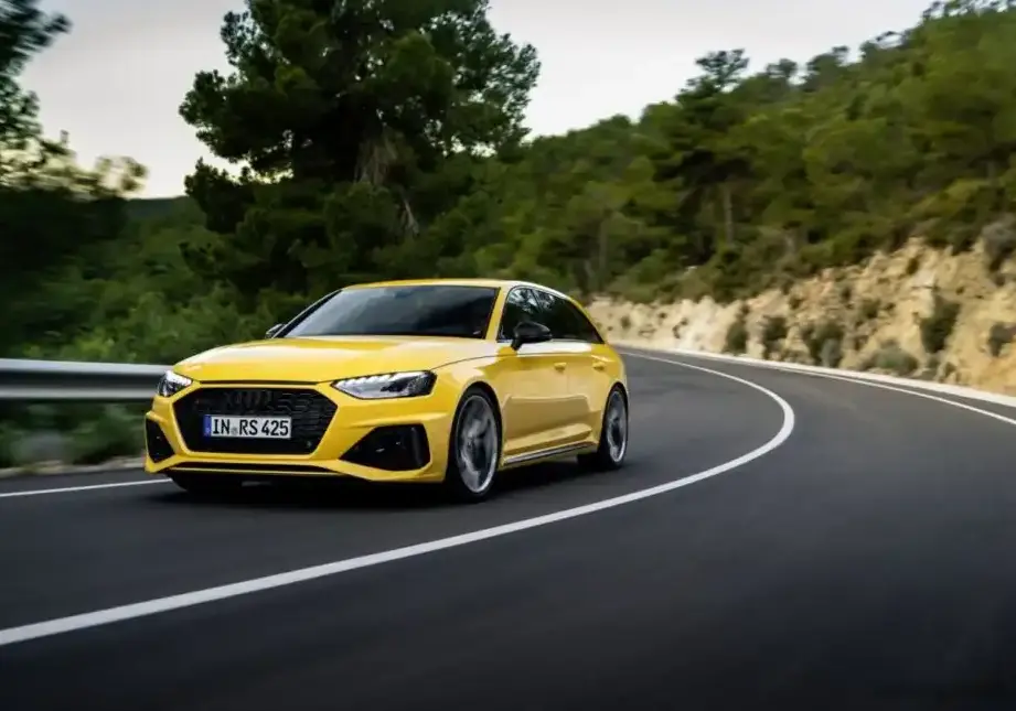 2024 Audi RS4 Avant (B9 facelift ) edition 25 years 2.9 TFSI V6 (470 Hp) quattro tiptronic