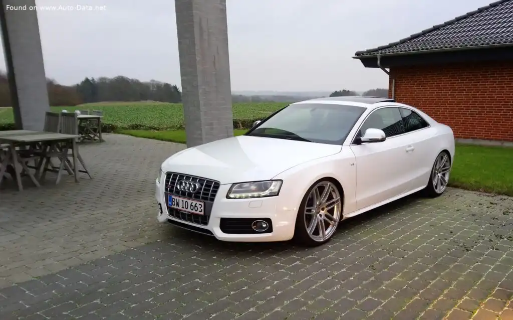 Audi S5 Coupe (8T) 4.2 FSI V8 (354 Hp) quattro