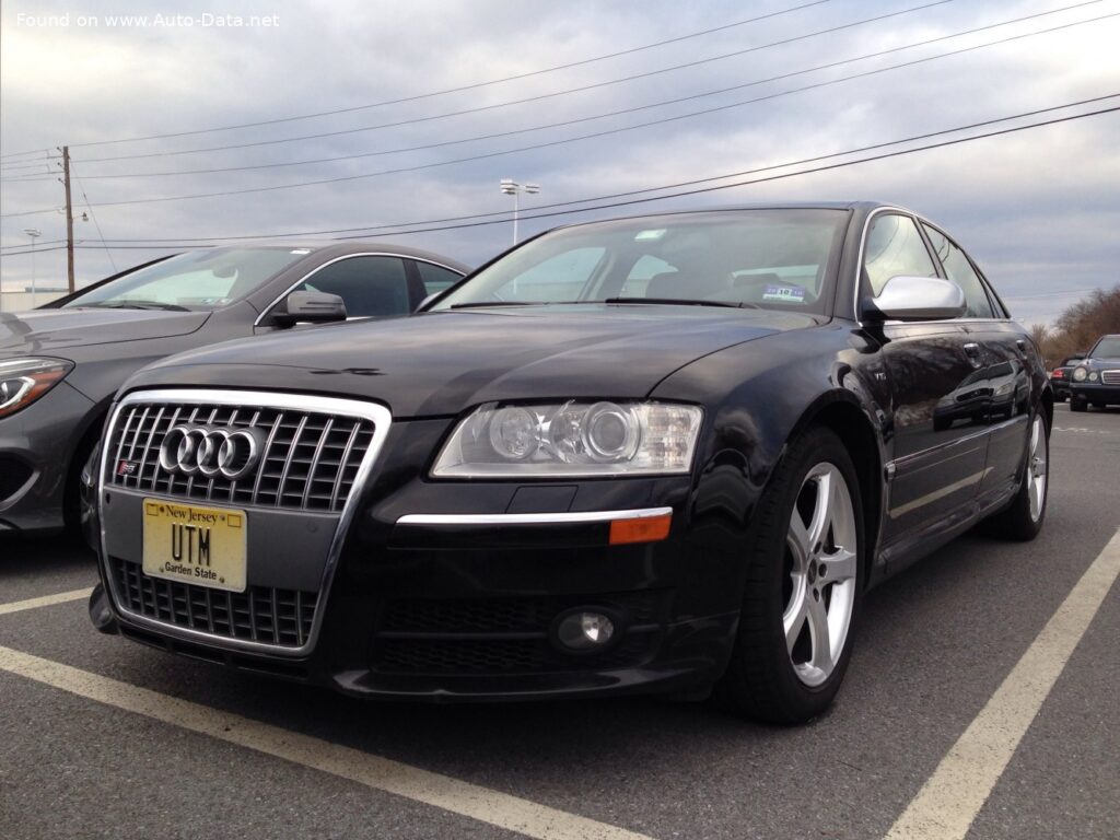 Audi S8 (D3) 5.2 FSI V10 (450 Hp) quattro Tiptronic