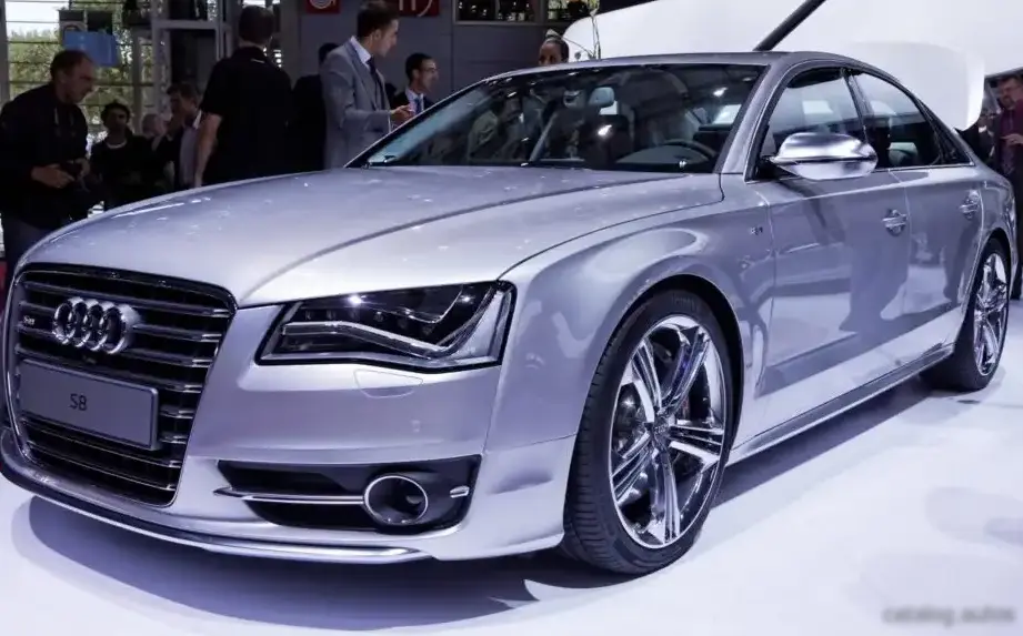 2012-2013 Audi S8 (D4) 4.0 TFSI V8 (520 Hp) quattro Tiptronic