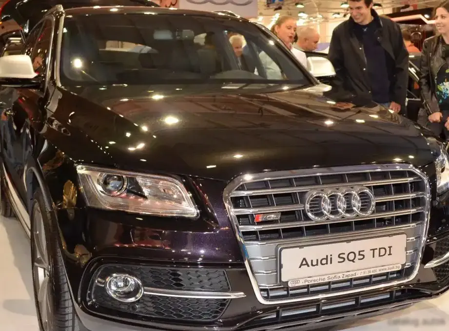 2015-2017 Audi SQ5 I (8R) 3.0 TDI plus V6 (340 Hp) quattro Tiptronic