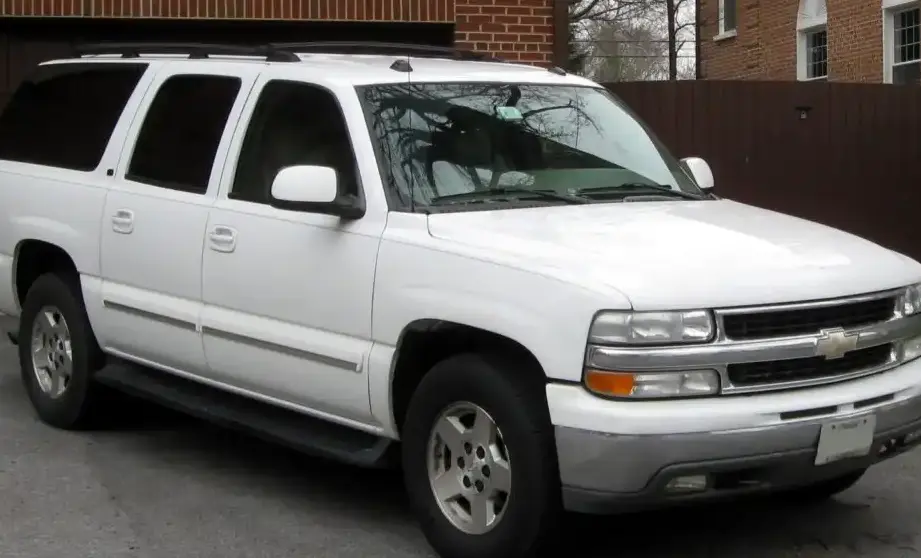 2000-2004 Chevrolet Suburban (GMT800) 5.3 i V8 1500 (288 Hp)