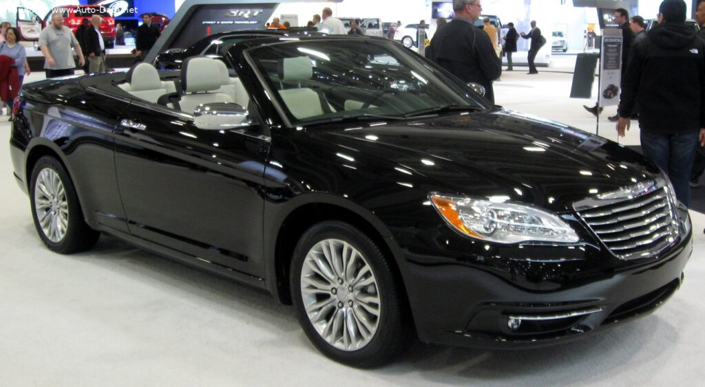 Chrysler 200 I Convertible 2.4 (175 Hp) Automatic