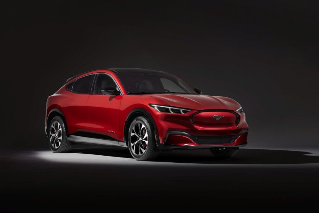 Ford Mustang Mach-E Extended Range 98.7 kWh (294 Hp)