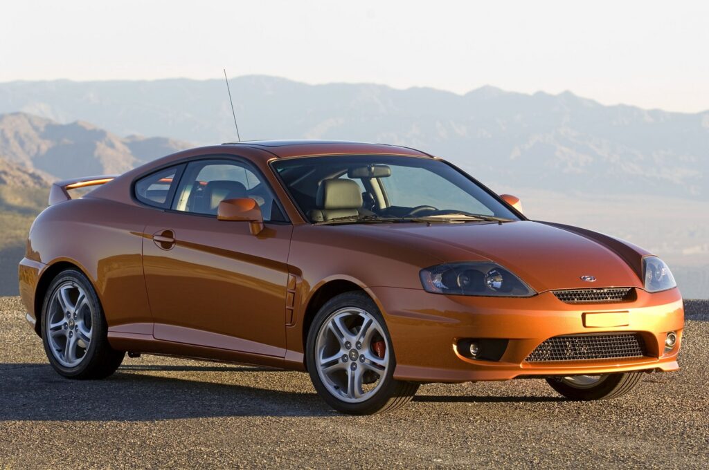 Hyundai Tiburon II (GK facelift ) 2.0 (138 Hp)