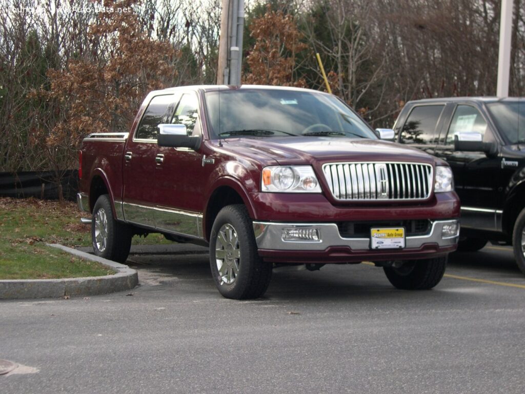 Lincoln Mark LT 5.4 V8 (300 Hp) 4WD Automatic