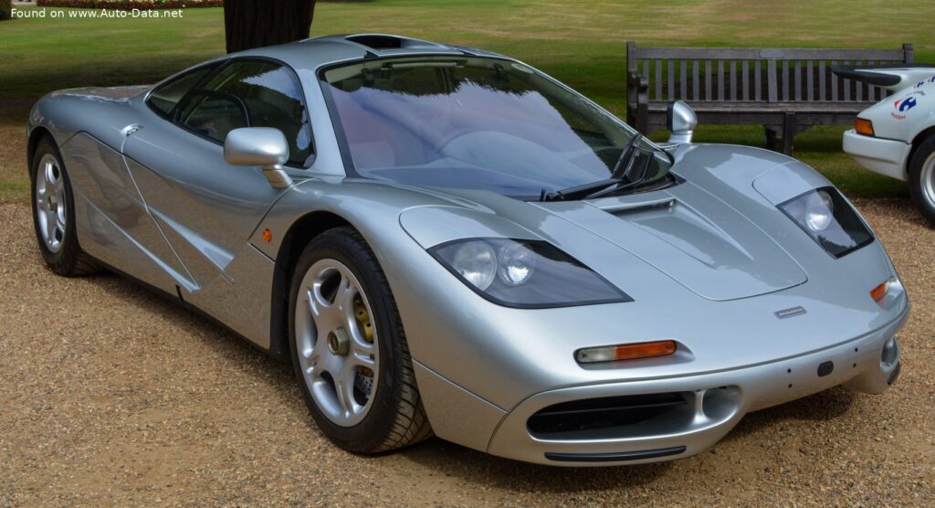 McLaren F1 6.1 V12 (627 Hp)