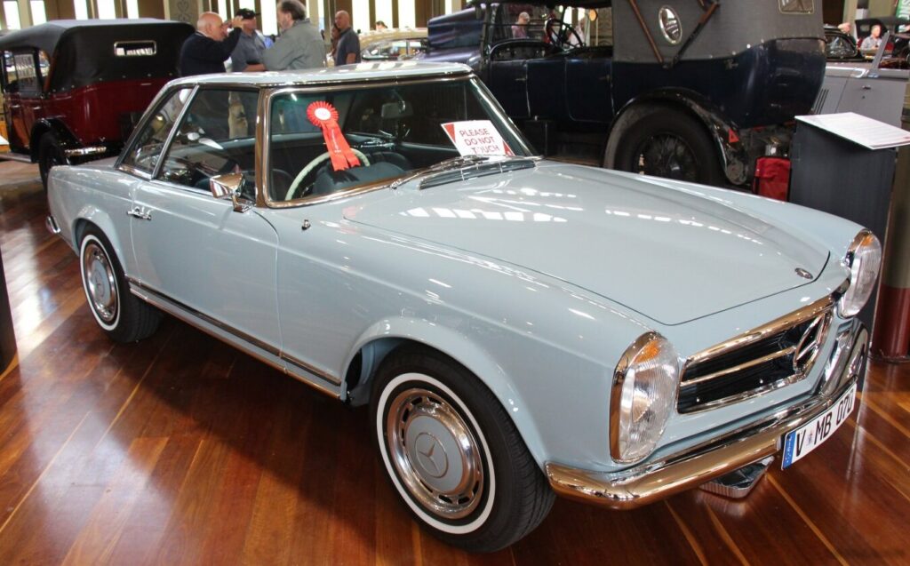 Mercedes-Benz SL Coupe (W113) 230 SL (150 Hp) Automatic